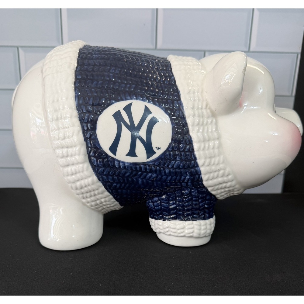 New York Yankees Piggy Bank MLB 2003 The Memory Company